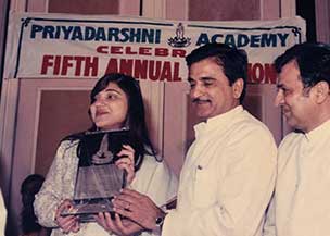 Ms. Alka Yagnik